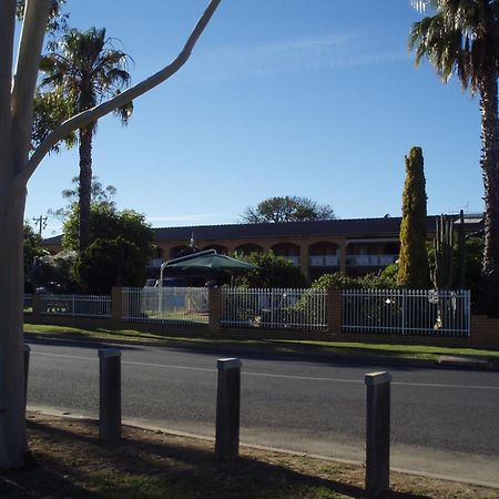 Lakeview Motel Yarrawonga Εξωτερικό φωτογραφία