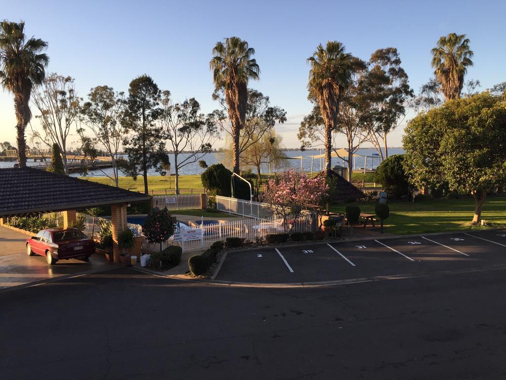 Lakeview Motel Yarrawonga Εξωτερικό φωτογραφία