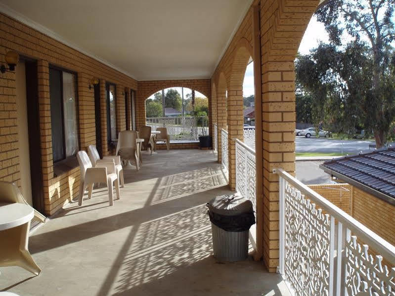 Lakeview Motel Yarrawonga Εξωτερικό φωτογραφία